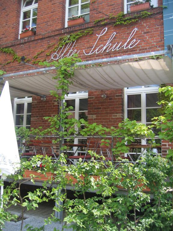 Alte Schule Reichenwalde Hotel Exterior photo